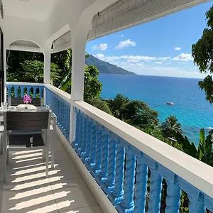 Crystal Seychelles Seaview Upper Floor Apartment Glacis (Mahe)